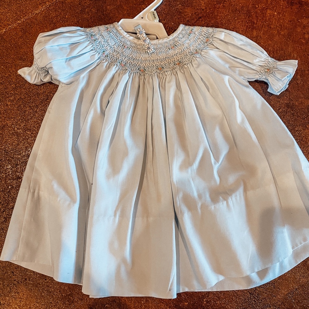 Floral smocked dress for baby girl!